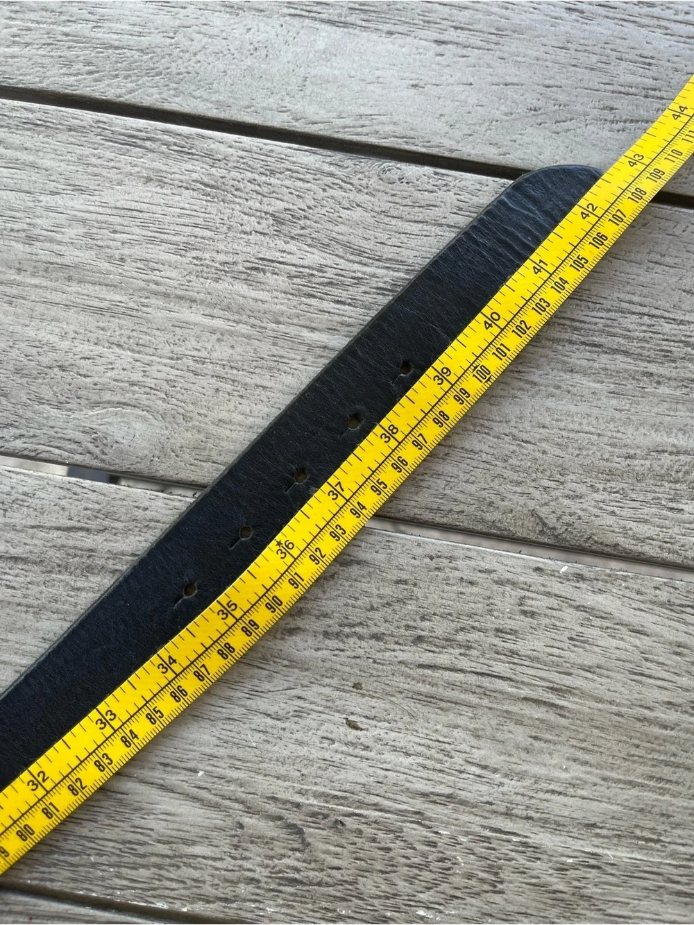 Dolce & Gabbana Antique Gold D&G Logo Buckle Black Leather Belt Size 40” 100 cm